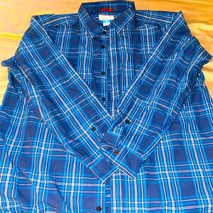 Columbia blue button down. Size 2XL